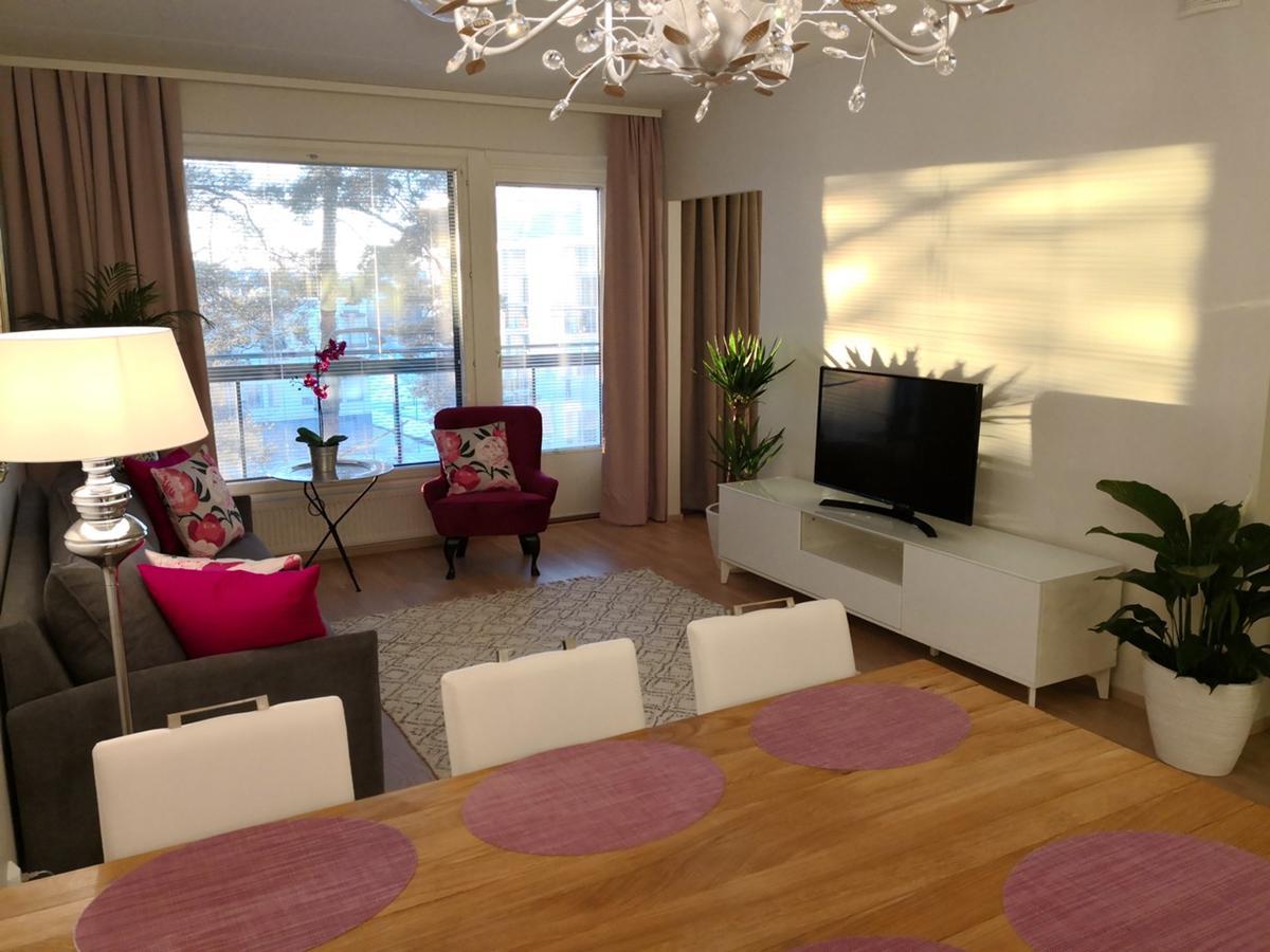 Charming Pine View Apartment Vantaa Exterior foto